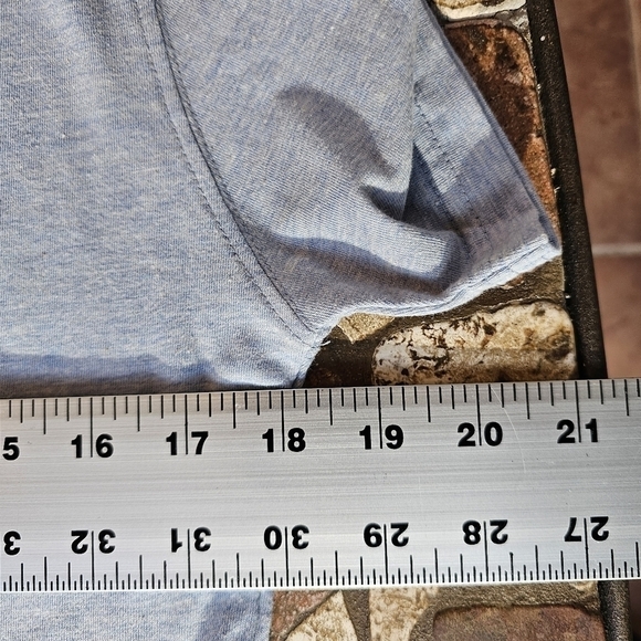 NWT Guinness "The World IS Your Oyster" Graphic T-shirt, Size Small - Picture 11 of 11